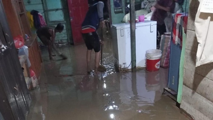 djembefola.com, Banjir Masih Landa Sejumlah Daerah di Aceh, 1 Warga Tewas (2)